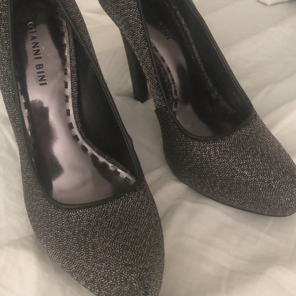 Gianni Bini heels size 8.5
